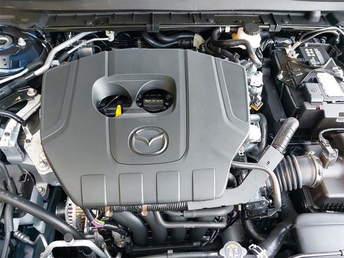 New 2025 MAZDA CX-30 AWD 2.5 S w/ Select Sport Pkg image 31