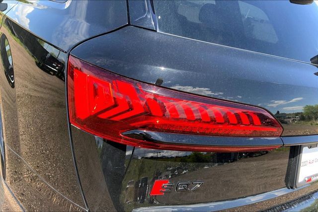 Used 2023 Audi SQ7 Prestige AWD/4WD image 29