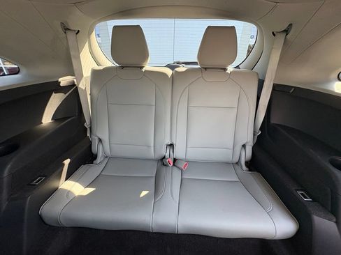 Used 2017 Acura MDX w/ Tech & Entertainment Pkg AWD/4WD image 29