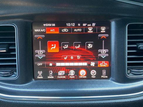 Used 2015 Dodge Charger R/T w/ Plus Group RWD image 42