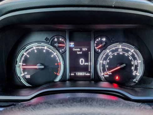 Used 2020 Toyota 4Runner Venture image 24