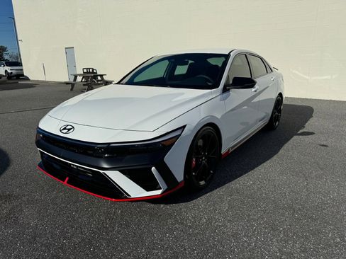 Certified 2025 Hyundai Elantra N image 25
