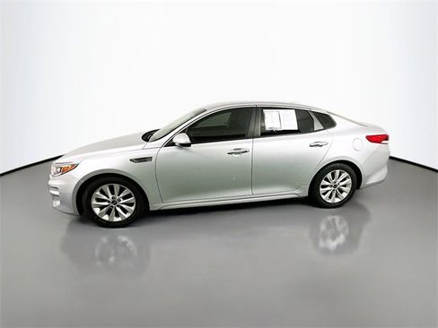 Used 2016 Kia Optima LX w/ Option Group 014 image 4