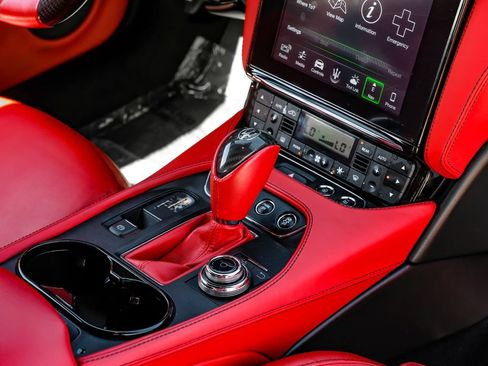Used 2018 Maserati GranTurismo Sport RWD image 24