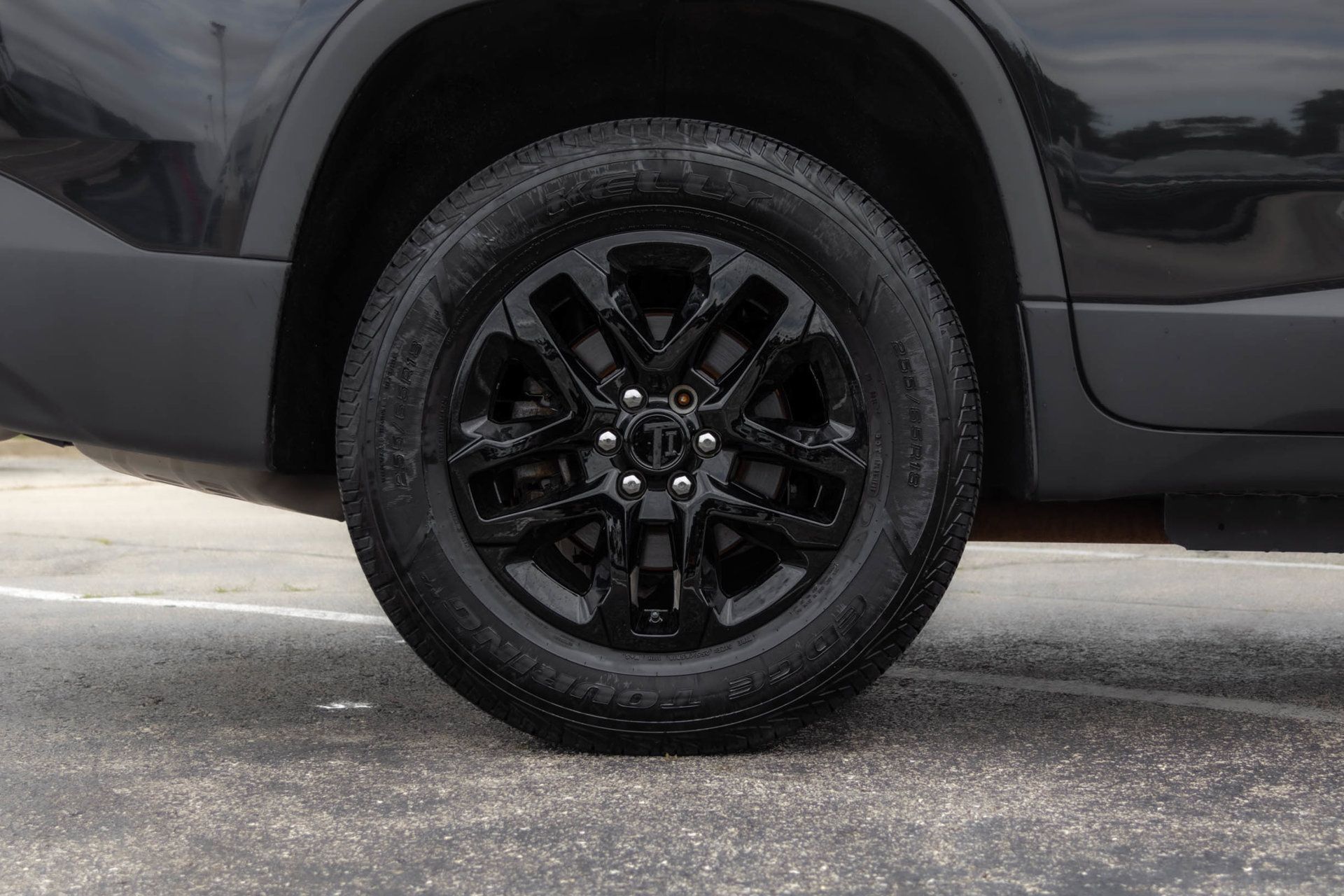 Used 2019 Chevrolet Traverse LS FWD image 43