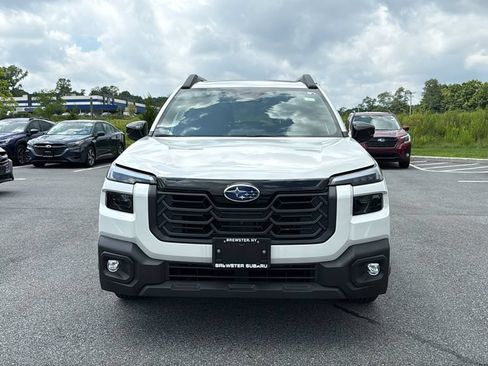 Used 2026 Subaru Outback Limited XT AWD/4WD image 2