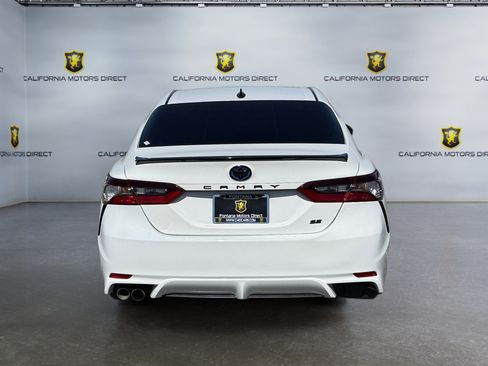 Used 2023 Toyota Camry SE w/ Convenience Package FWD image 4