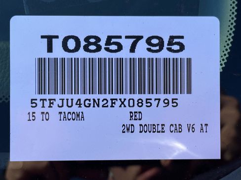 Used 2015 Toyota Tacoma PreRunner image 54