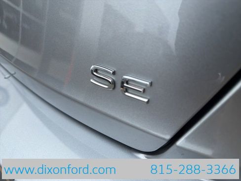 Used 2024 Volkswagen Jetta SE image 26