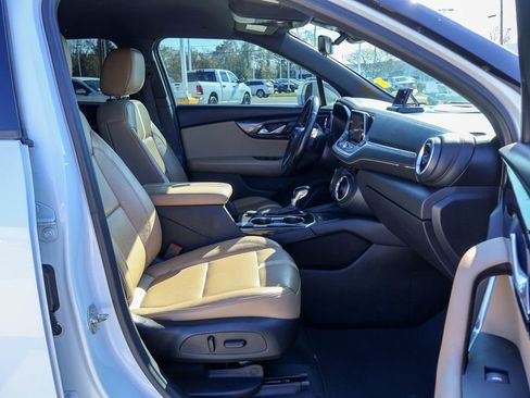 Used 2020 Chevrolet Blazer Premier w/ Driver Confidence II Package image 8