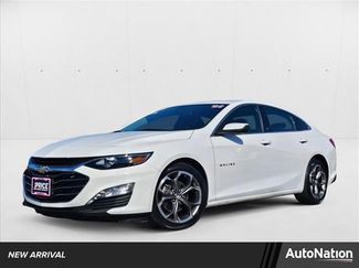 Used 2022 Chevrolet Malibu LT image 1