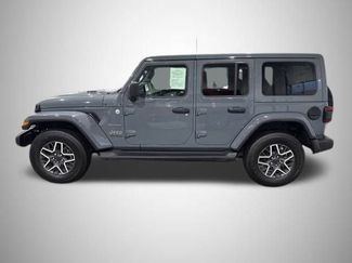 Used 2024 Jeep Wrangler Sahara w/ Technology Group video 2