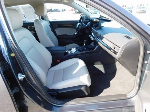 Used 2024 Honda Civic EX-L image 18