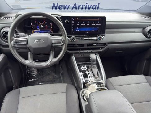 Certified 2023 Chevrolet Colorado Trail Boss AWD/4WD image 6