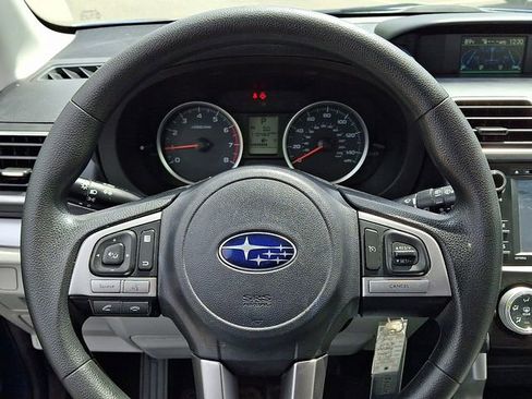 Used 2018 Subaru Forester 2.5i w/ Alloy Wheel Package AWD/4WD image 17