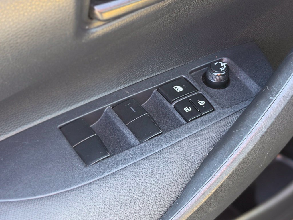 Used 2023 Toyota Corolla LE FWD image 18