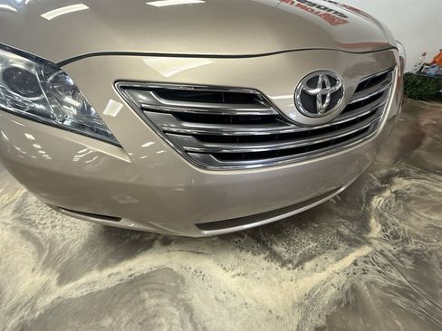 Used 2009 Toyota Camry Hybrid FWD image 13