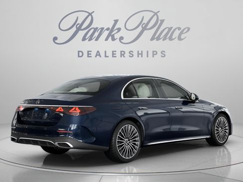Used 2026 Mercedes-Benz E 350 Sedan image 21