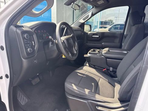 Used 2021 Chevrolet Silverado 1500 Custom w/ Rally Edition AWD/4WD image 17