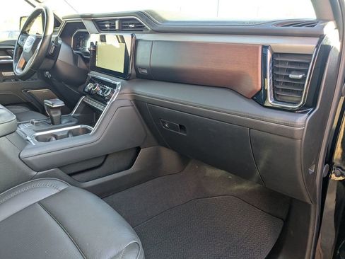 Used 2024 GMC Sierra 1500 Denali image 30