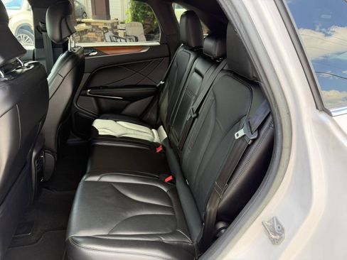Used 2017 Lincoln MKC Reserve AWD/4WD image 24