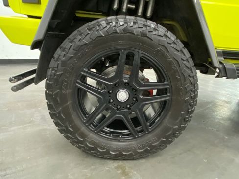 Used 2017 Mercedes-Benz G 550 Squared image 17