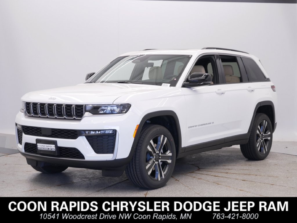 New 2027 Jeep Grand Cherokee Limited w/ Trailer Tow Package AWD/4WD image 1