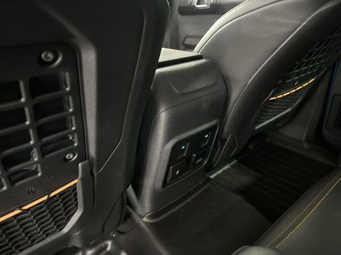 Used 2024 Ford Bronco Badlands AWD/4WD image 31