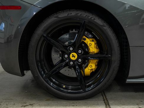Used 2017 Ferrari 488 GTB RWD image 41