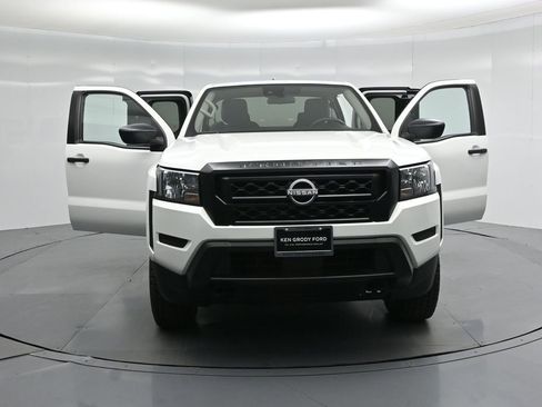Used 2022 Nissan Frontier S w/ Technology Package image 24