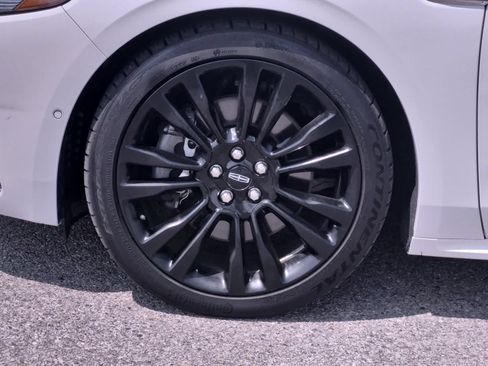 Used 2020 Lincoln Continental Black Label AWD/4WD image 14