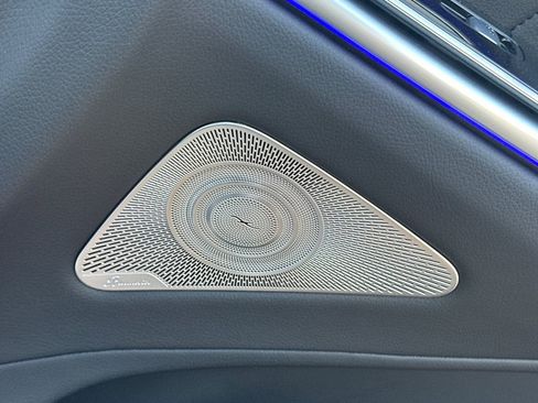 New 2025 Mercedes-Benz S 580 4MATIC Sedan image 4
