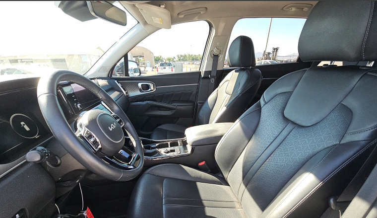 Used 2023 Kia Sorento SX FWD image 9