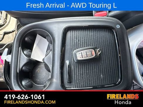 Used 2023 Chrysler Pacifica Touring-L w/ S Appearance Package AWD/4WD image 27