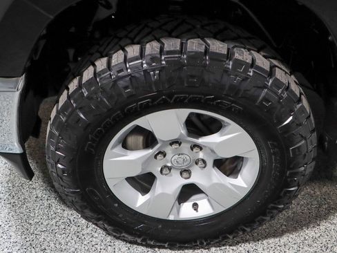 Used 2023 RAM 1500 Big Horn AWD/4WD image 12