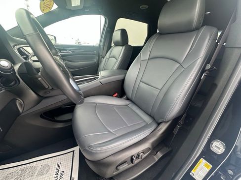 Used 2024 Buick Enclave Essence w/ Sport Touring Edition image 13