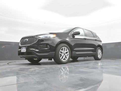 Used 2023 Ford Edge SEL AWD/4WD image 38
