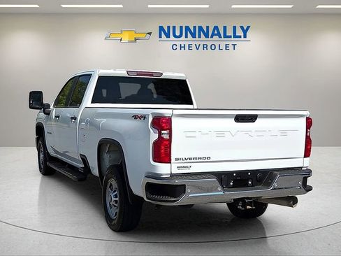 Used 2024 Chevrolet Silverado 2500 W/T w/ WT Convenience Package AWD/4WD image 3