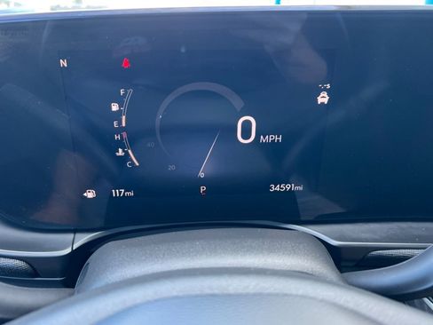 Used 2024 Buick Envista Preferred w/ Convenience I Package image 21