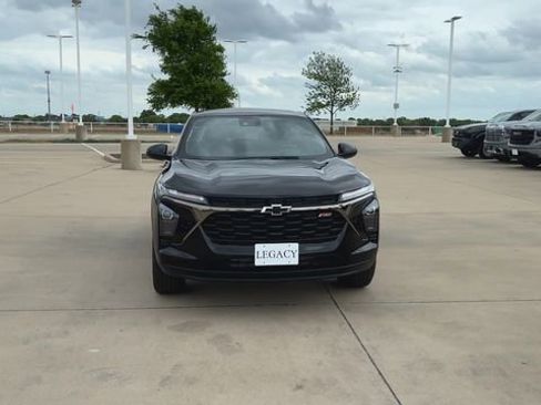 New 2026 Chevrolet Trax RS w/ Driver Confidence Package image 3