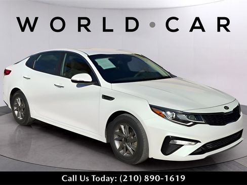 Used 2020 Kia Optima LX image 2