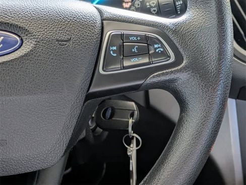 Used 2018 Ford Escape S image 26