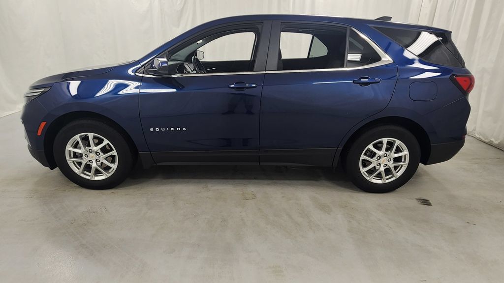 Used 2022 Chevrolet Equinox LT FWD image 6