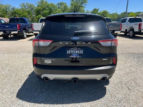 Used 2020 Ford Escape Titanium w/ Titanium Premium Package 2.0 AWD/4WD image 9