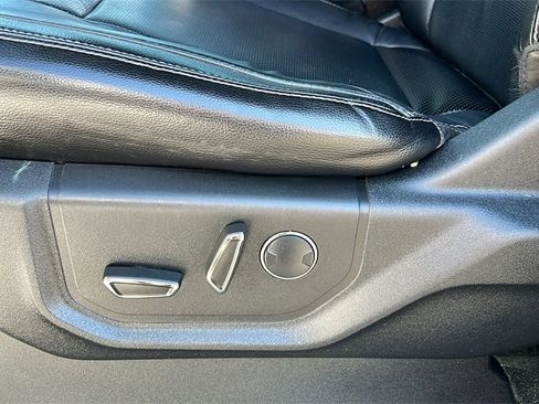 Certified 2018 Ford F250 Lariat w/ Lariat Value Package image 13