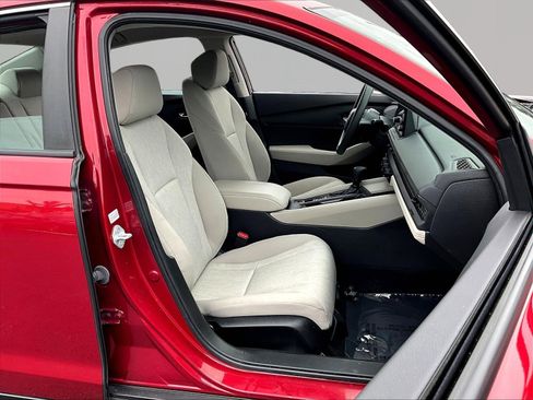 Used 2023 Honda Accord LX image 26