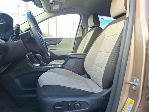 Used 2019 Chevrolet Equinox LT image 13