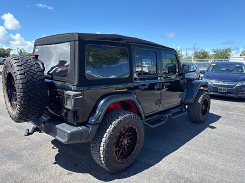 Used 2021 Jeep Wrangler Unlimited Sport AWD/4WD image 7