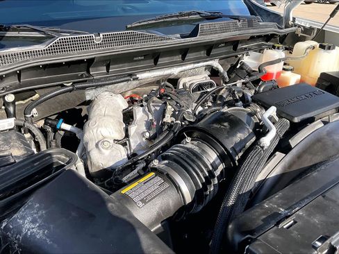 Used 2025 Chevrolet Silverado 3500 W/T w/ WT/CX Safety Package AWD/4WD image 31