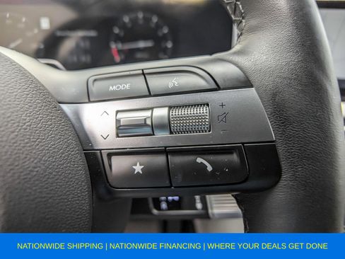 Used 2025 Hyundai Tucson Limited image 38